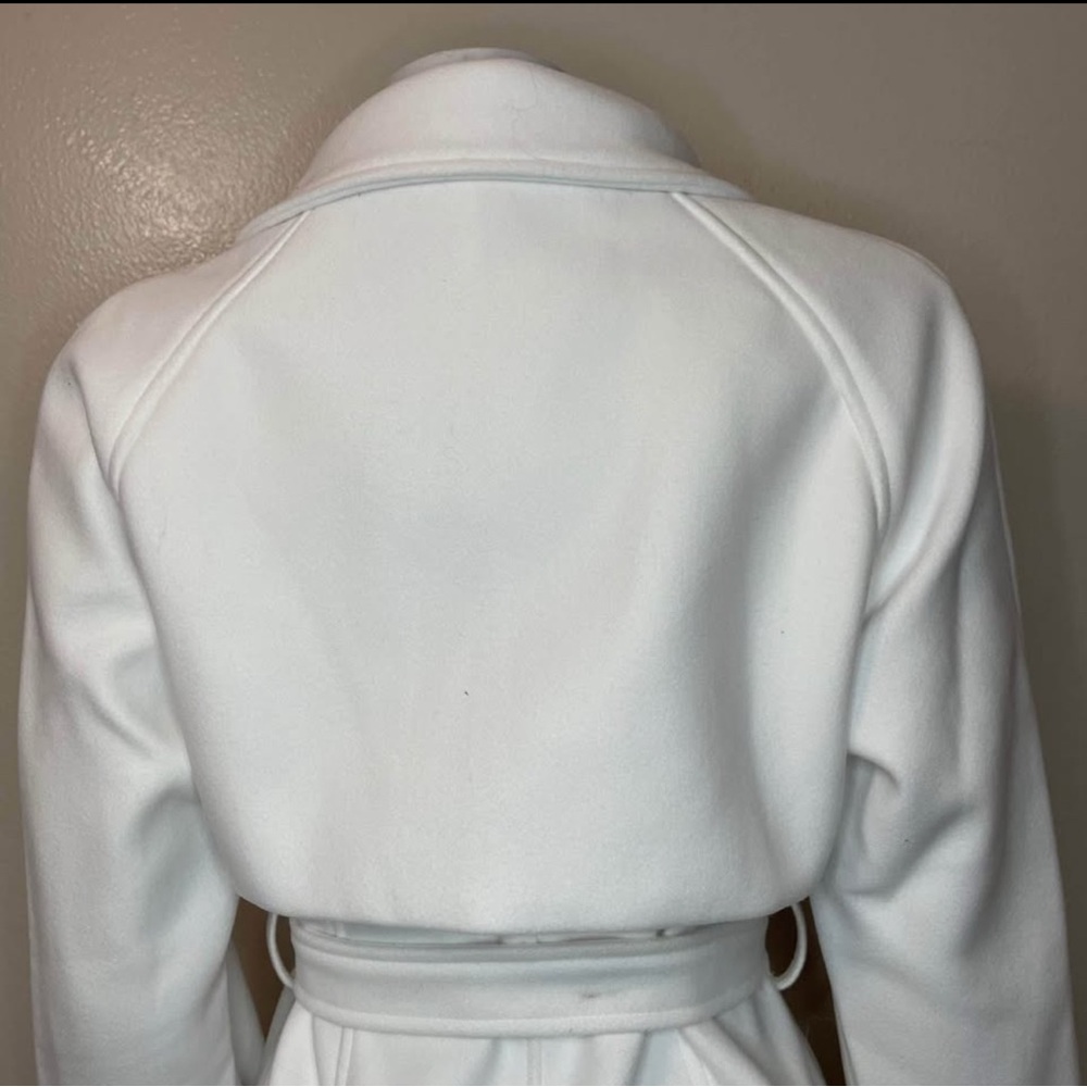 White removable faux fur belted wrap pea coat - Picture 7 of 12